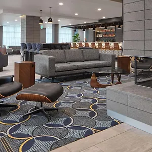 River's Edge Portland, Tapestry Collection By Hilton Hotel